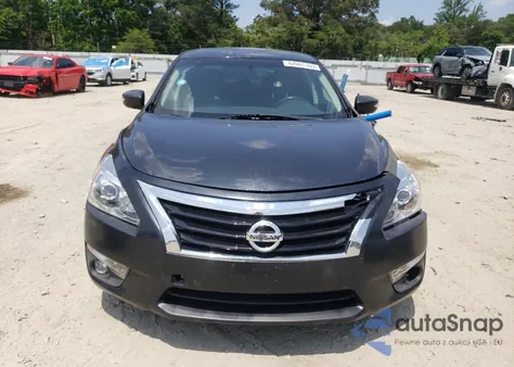 2015 Nissan Altima 2.5 из США, поврежденный, VIN 1N4AL3AP1FC154920